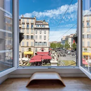 Cours Estienne D'orves Apartamento